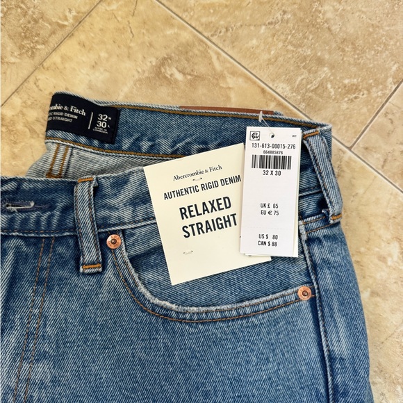 Abercrombie & Fitch Denim Jeans NWT - Picture 2 of 4